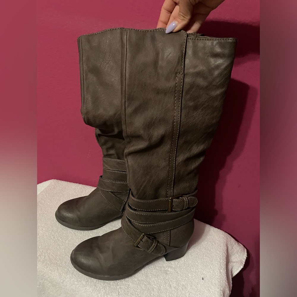 Mossimo Off Black Dark Brown Boots